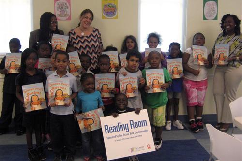 Children receiving books
