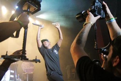 Kendrick Lamar performing in Miami