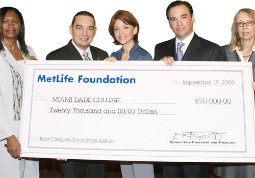Teddie Laing, Dr. José A Vicente, Helen Aguirre Ferré, Carlos Suárez and Barbara Alfonso