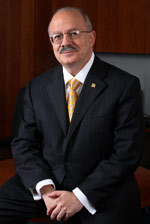 Dr. Eduardo J. Padrón 