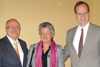 Dr. Padrón with María Teresa Marshall Infante, executive director of the Council of University Presidents of Chile, and Paul Simons, U.S. Ambassador to Chile