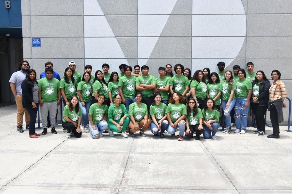 Group of student in front of a building