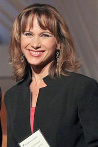 Joann María Yarrow