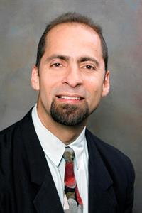 Dr. Edwin Ginés-Candelaria