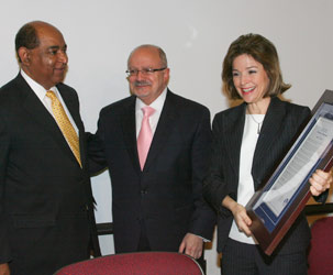 Sheldon Anderson, Dr. Eduardo J. Padrón and Helen Aguirre Ferré