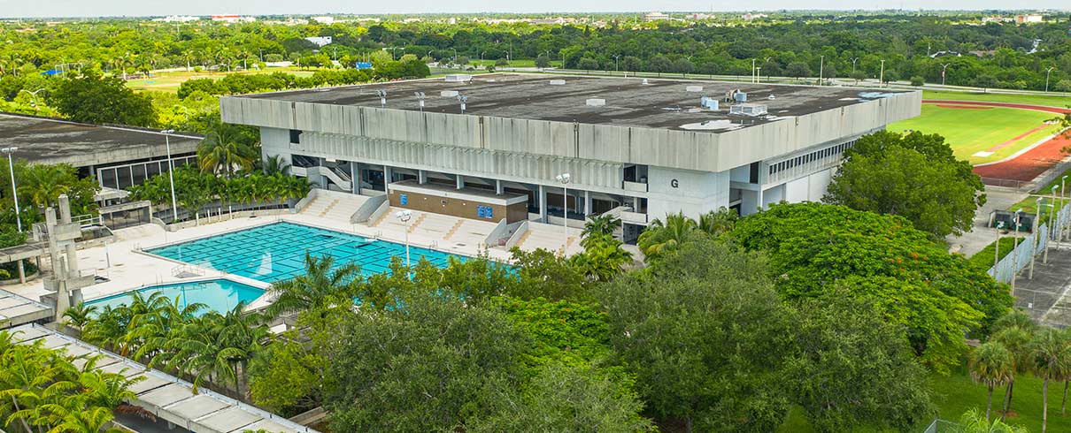 Aerial image of Kendall Campus Building G and pool area