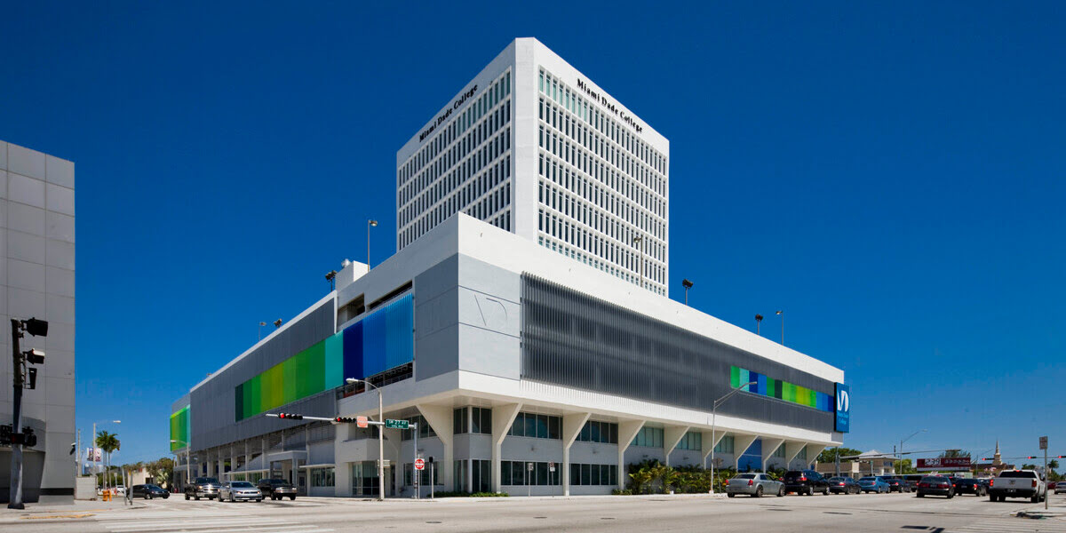 Padron Campus Building