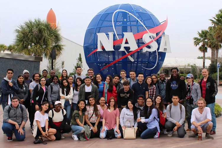 Students at NASA field trip