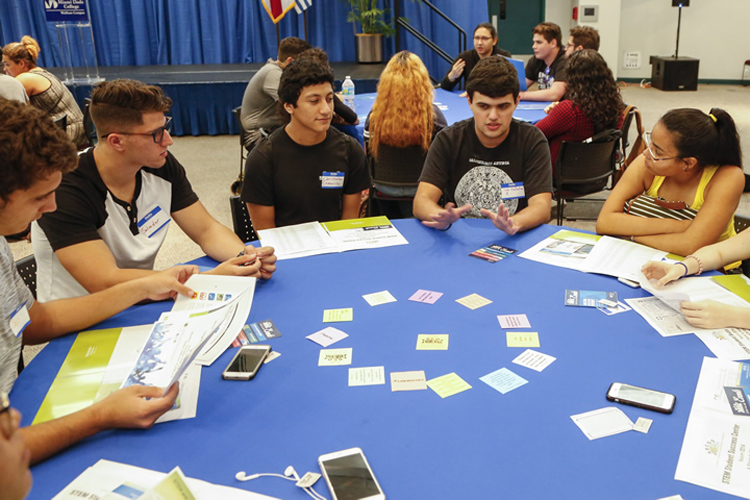 Students engaged during the STEM Welcome Event